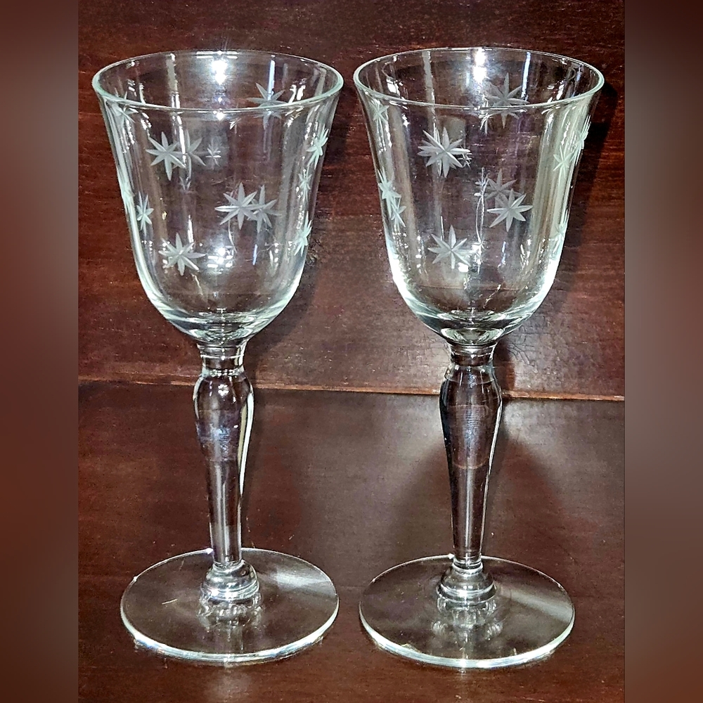 Set of 2 qty Discontinued Virginia Glass 6" Regent cut stars brandy glasses